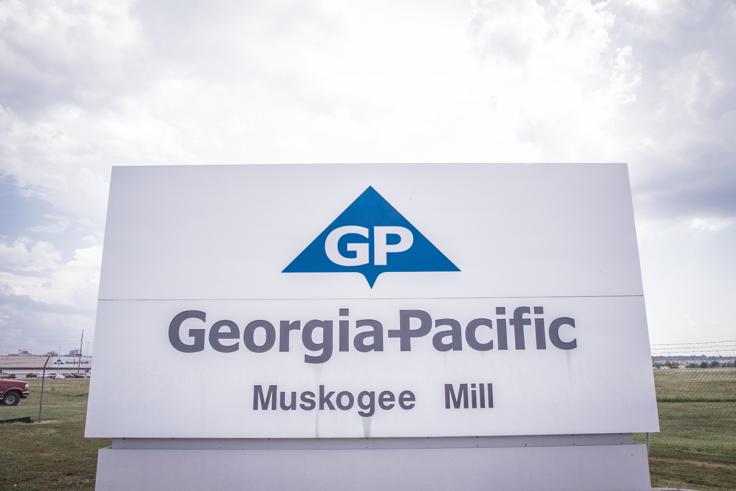 Since 1978, the mill has been in operation in Muskogee and now employs over 700 dedicated workers.