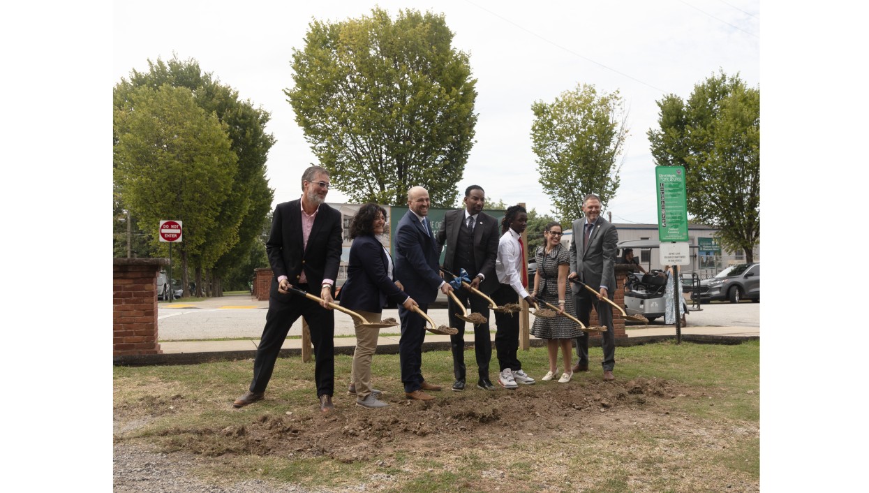Pictured breaking ground for the new visitor center at Atlanta
