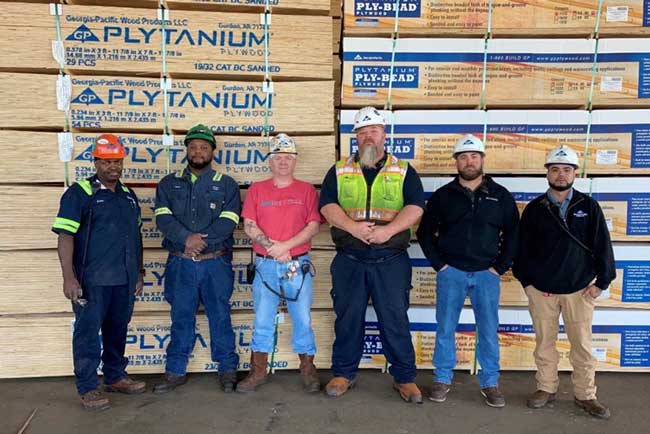 Employees at GP’s plywood mill in Gurdon, Arkansas.