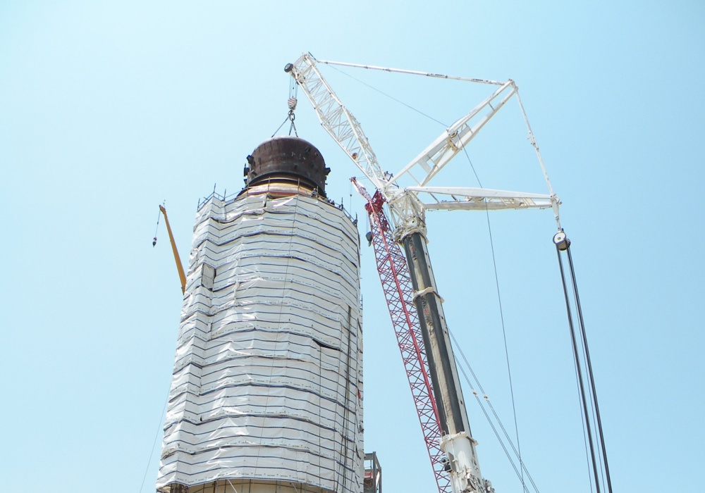a crane and a building